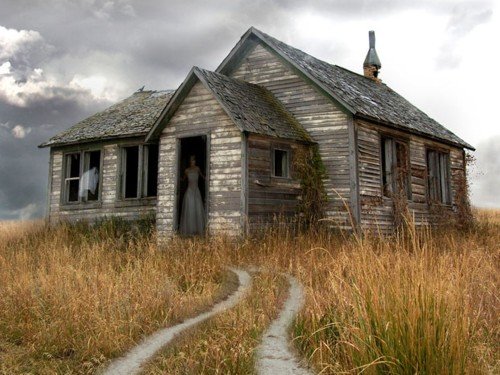 Exploring the Supernatural: Creepy Stories of Ghosts, Haunted Houses, and Ouija Boards